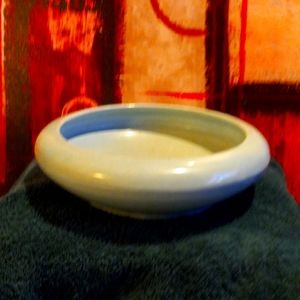 Bin # 5 VINTAGE Haeger USA LIGHT BLUE bowl/Dish